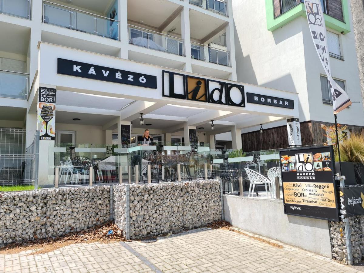 Lelle Riviera Apartment Balatonlelle Exterior photo