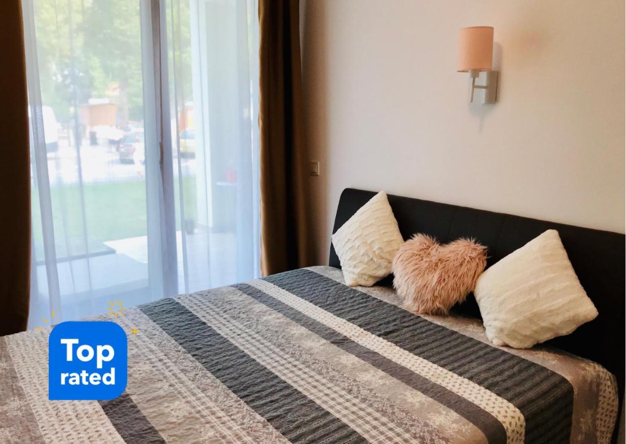 Lelle Riviera Apartment Balatonlelle Exterior photo