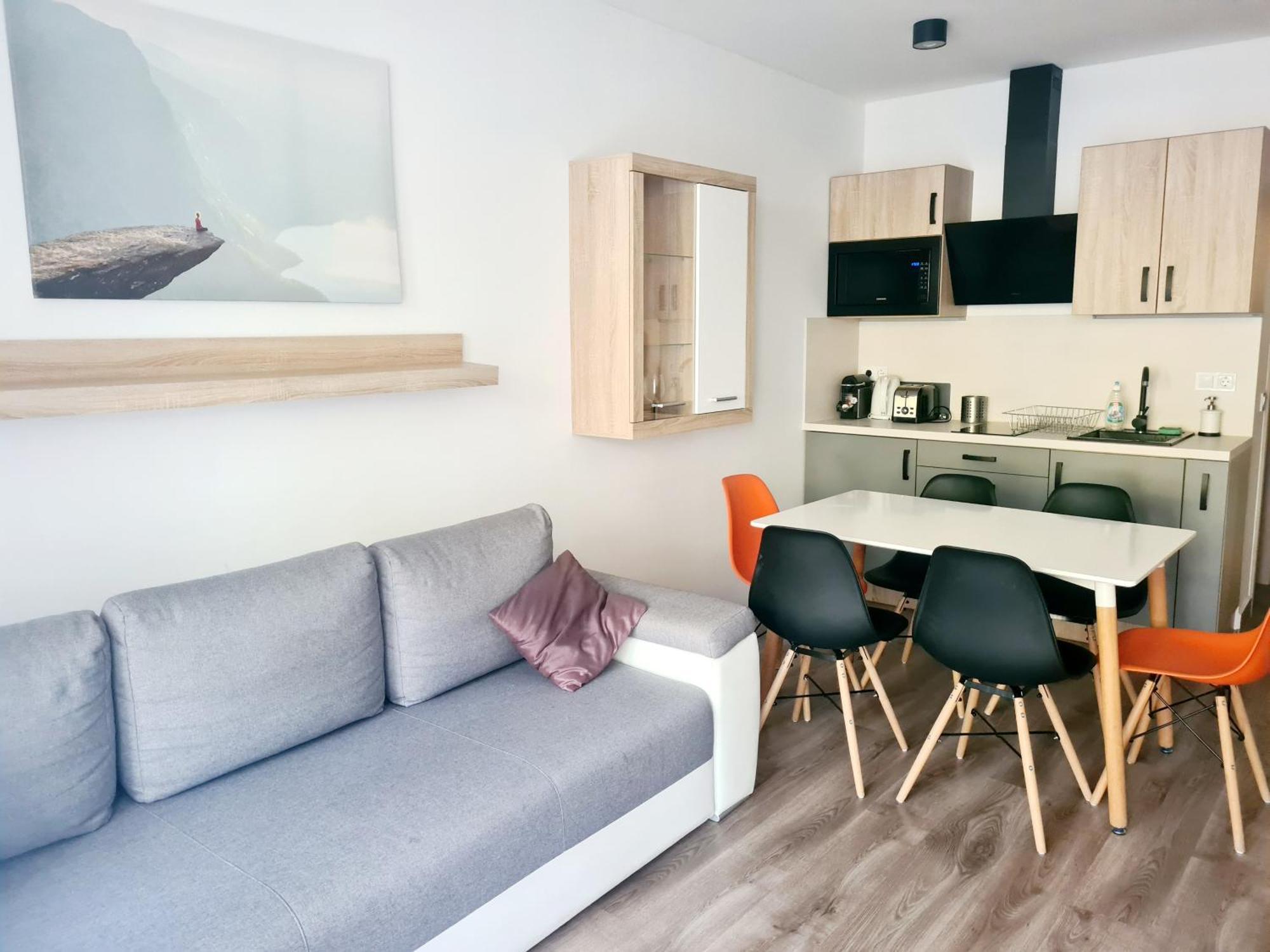 Lelle Riviera Apartment Balatonlelle Exterior photo