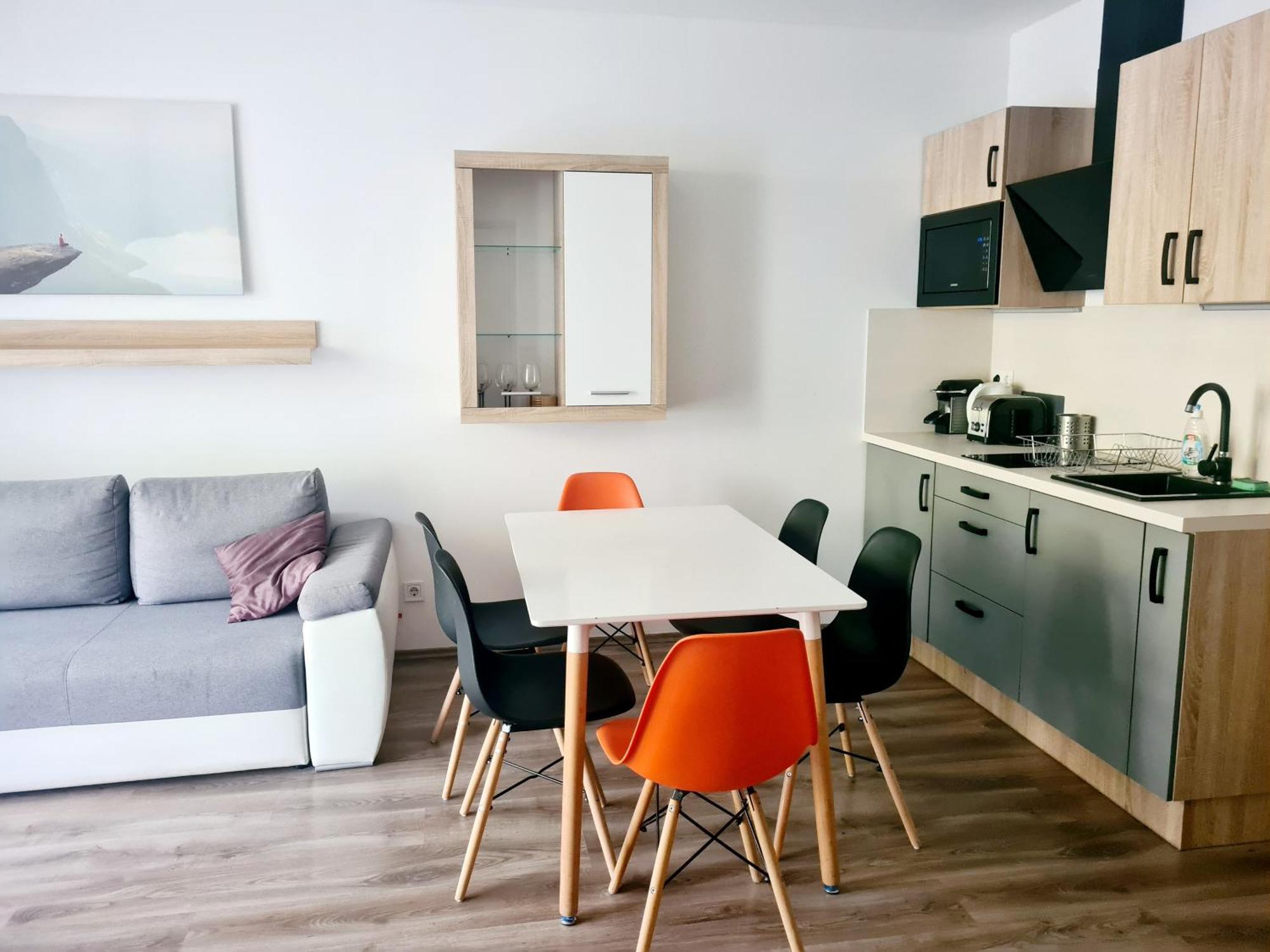 Lelle Riviera Apartment Balatonlelle Exterior photo